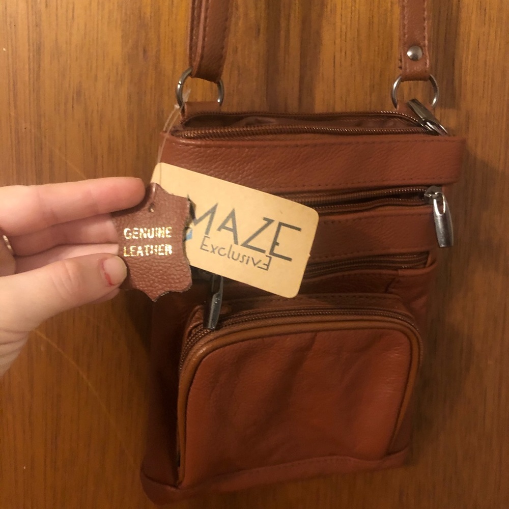 Tan minimalist purse!